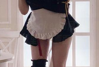 一说到Alina Becker的网袜合集，脑海里一堆画面