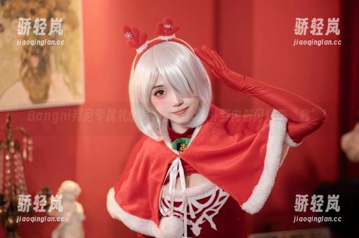 Bangni邦尼 Bangni邦尼专属礼服写真全集:从外到内都闪烁着“我”!