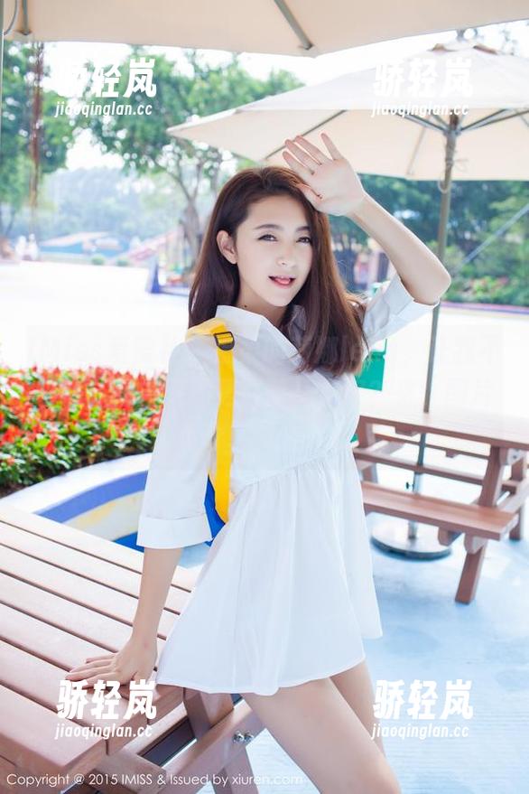 IMiss爱蜜社-莉娜lena IMiss爱蜜社 - 温柔的莉娜lena,让我不禁想,背景是不是该静一点好?来,图片分享过来!