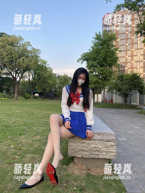 微密圈 - 引发健身热潮的July芝岚：裤子不运动，分享却很强！