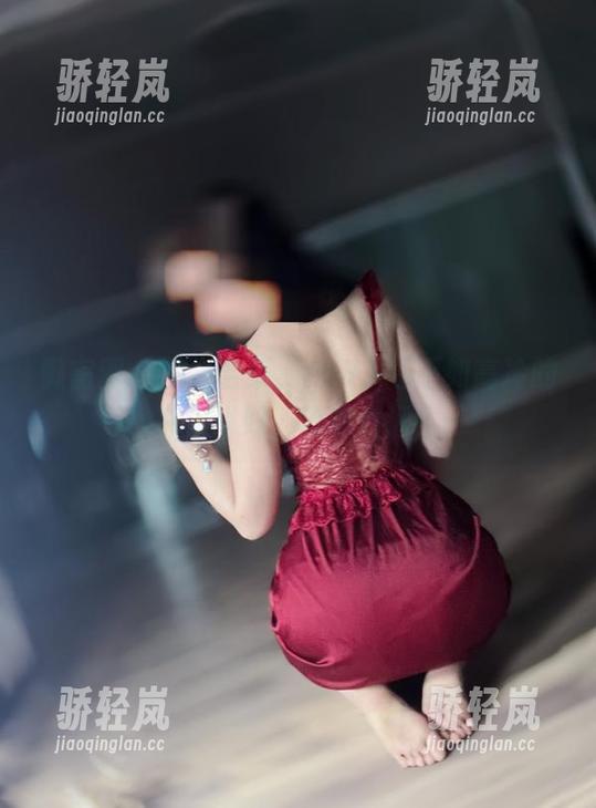 微密圈 - 黑白合集，MIYA还不如高冷的冰淇淋好，真有内涵！