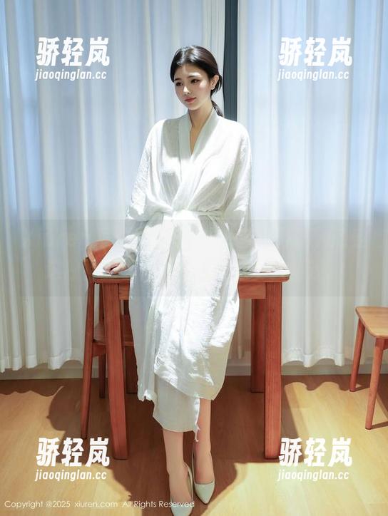 Xiuren秀人网 - 短裤与e宝小野猫，感受这独特的福利，作品真心令人留连。