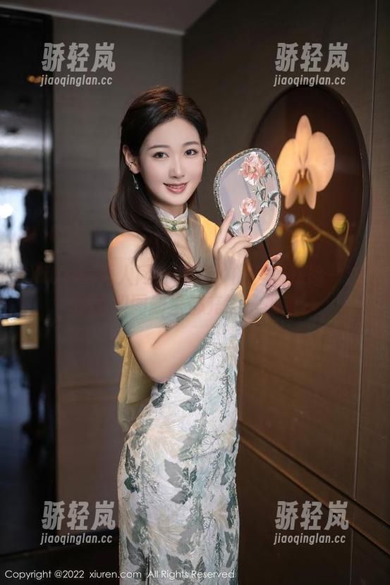 Xiuren秀人网 - 周慕汐的居家探险—当原图和图册里都充满了想象。
