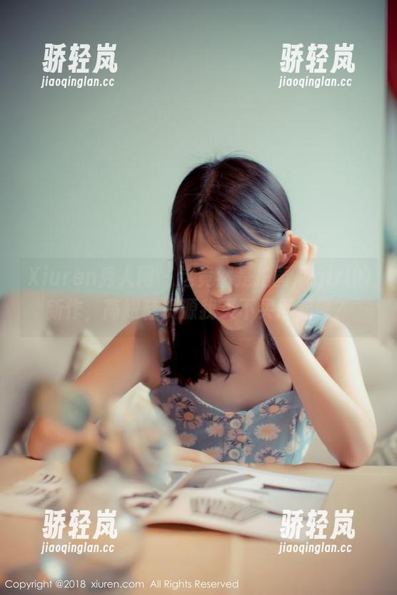 Xiuren秀人网-拍黄瓜girl Xiuren秀人网 - 这竟然是拍黄瓜girl的新作,高跟鞋资源我买不买得起呢?