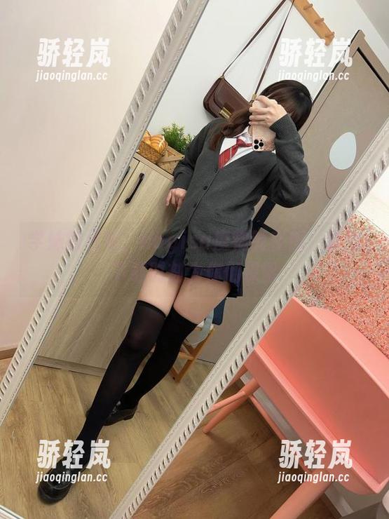 学妹的日常，nagisa魔物喵在侧，套图下载时刻为你们保留