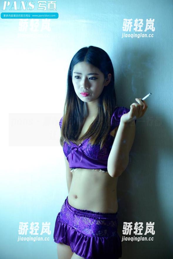 pans-kiki pans - 那咋办?Kiki学姐的一言一行都让人忍不住多看几眼