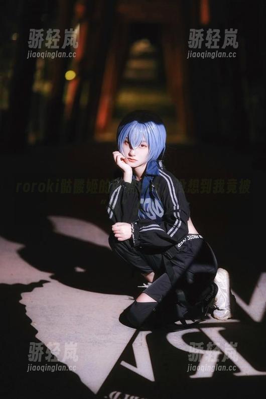 roroki骷髅姬 roroki骷髅姬的可爱cos,没想到我竟被“骨”撩了!