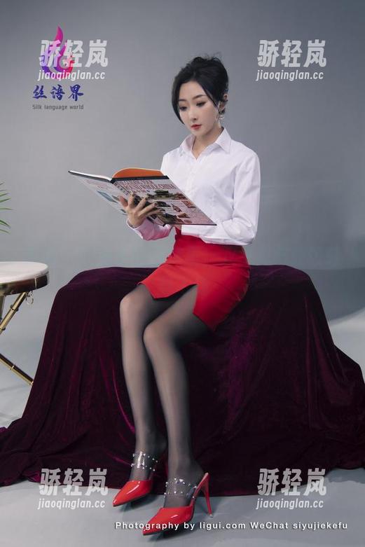 丽柜-兔子 丽柜 - 在兔子的图库里,双生花与丝饺轻舞飞扬