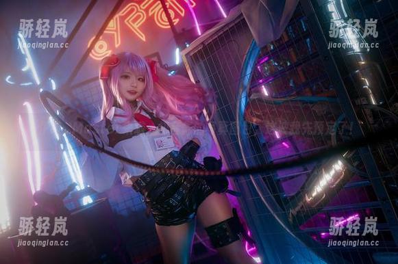 伊喵_Master来啦，初音酱的写真图包，这波我先预定了！