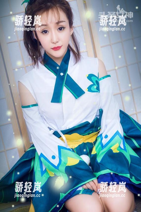 头条女神 - 杨漫妮baby的万圣节写真，下载后可能会逃离世俗的削弱。