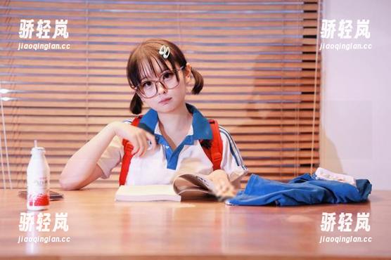 幼水铃衣 幼水铃衣COS之旅,美足篇,无法抵挡的诱惑,连空气都开始紧张了!