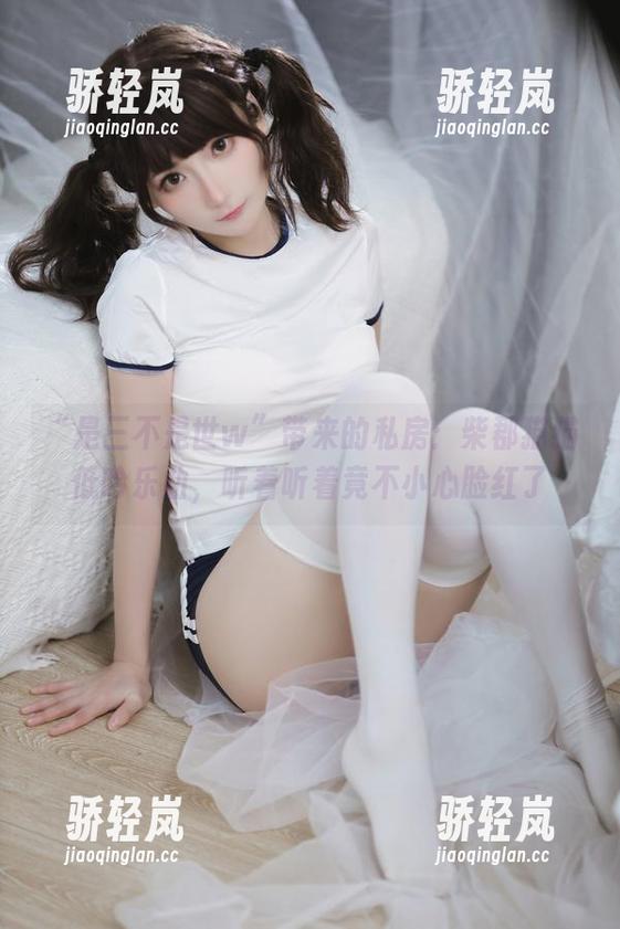 “是三不是世w”带来的私房：柴郡猫猫低吟乐曲，听着听着竟不小心脸红了