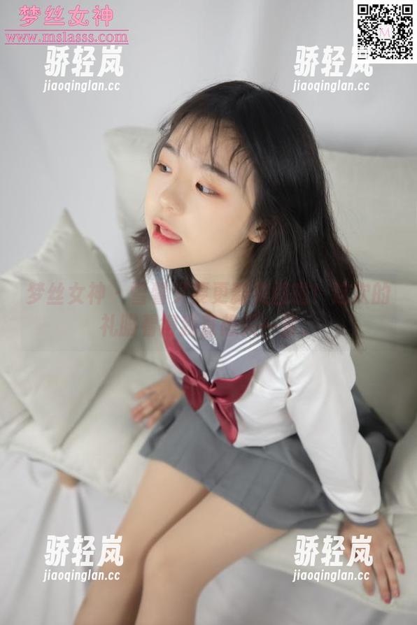 梦丝女神 - 雪馨又要更新美图啦！这次的礼服看得我直想买一套。