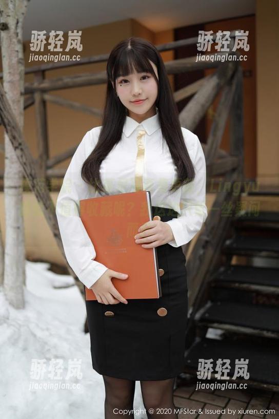 模范学院-lingyu69 模范学院 - 比基尼写真集更新,Lingyu的值不值得收藏呢?我这边只留一丝疑问而已