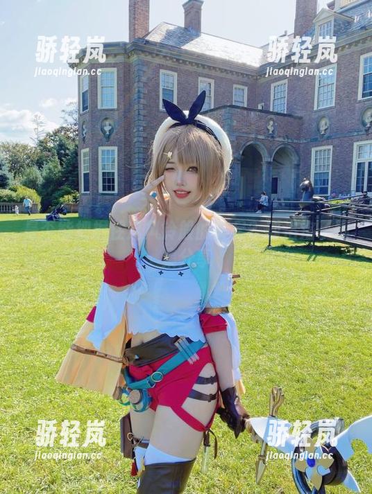是否能把握住这风铃般的美足？狐洛洛子图集分享