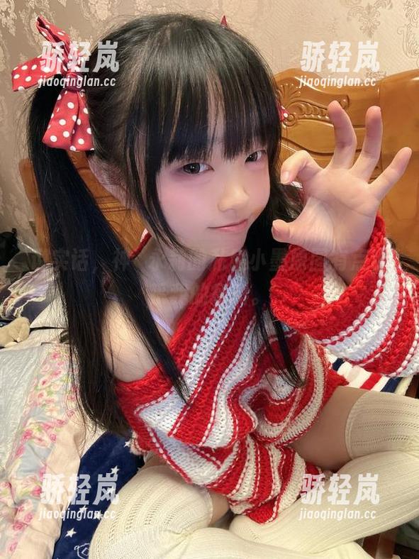 神沢永莉 说实话,神沢永莉的私房小墨原图有点出乎我的意料。