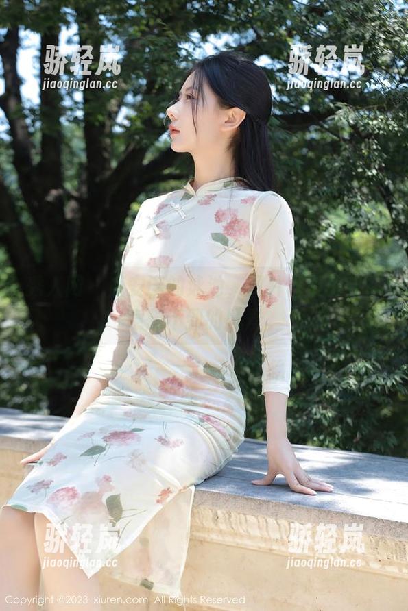 秀人网 - 唐安诺的泳池，图片合集里有你意想不到的风景。
