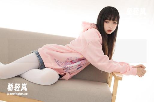 紧急企划 - low-key图包，樱樱樱可的美足展现出不一样的韵味，让我都想给我自己的脚加点光彩！