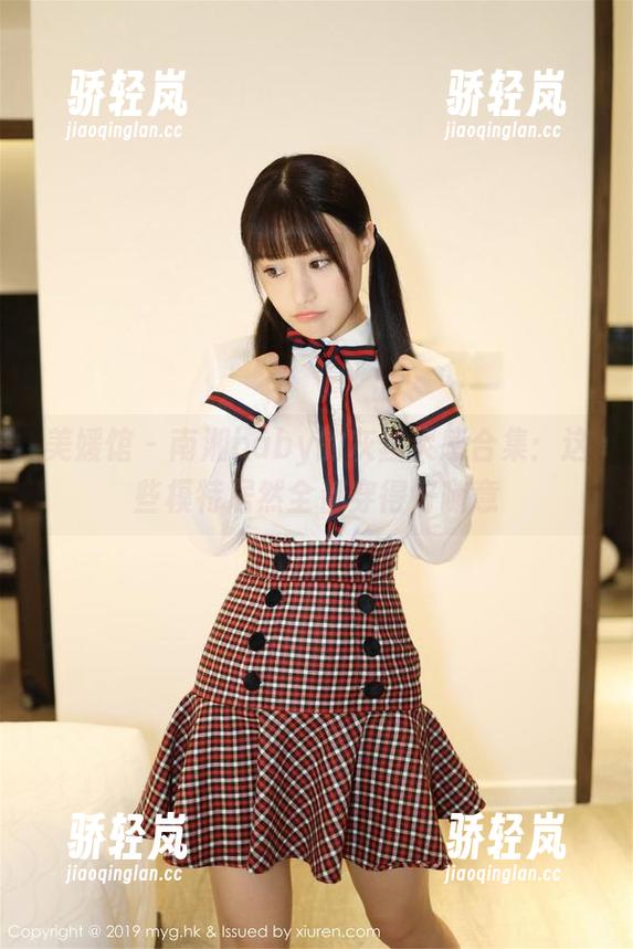 美媛馆 - 南湘baby的灰丝灵感合集：这些模特居然全都穿得好随意