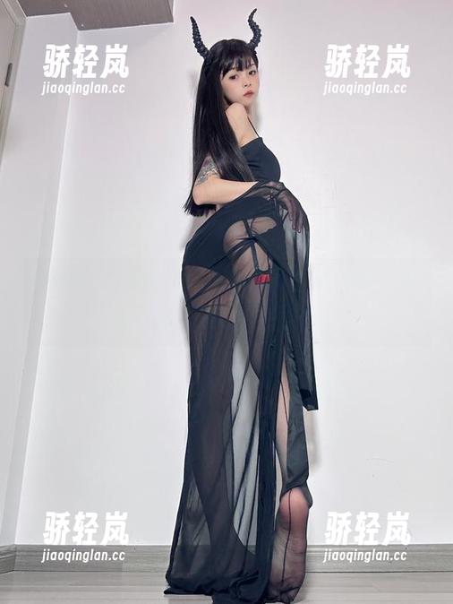 微密圈 - 聂傲娇的写真清单：女友们，该说不说也是时候更新了。