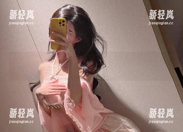 葛征 微密圈 - 黑丝网洞袜和抹胸章,葛征尝试的这场写真我还挺好奇的