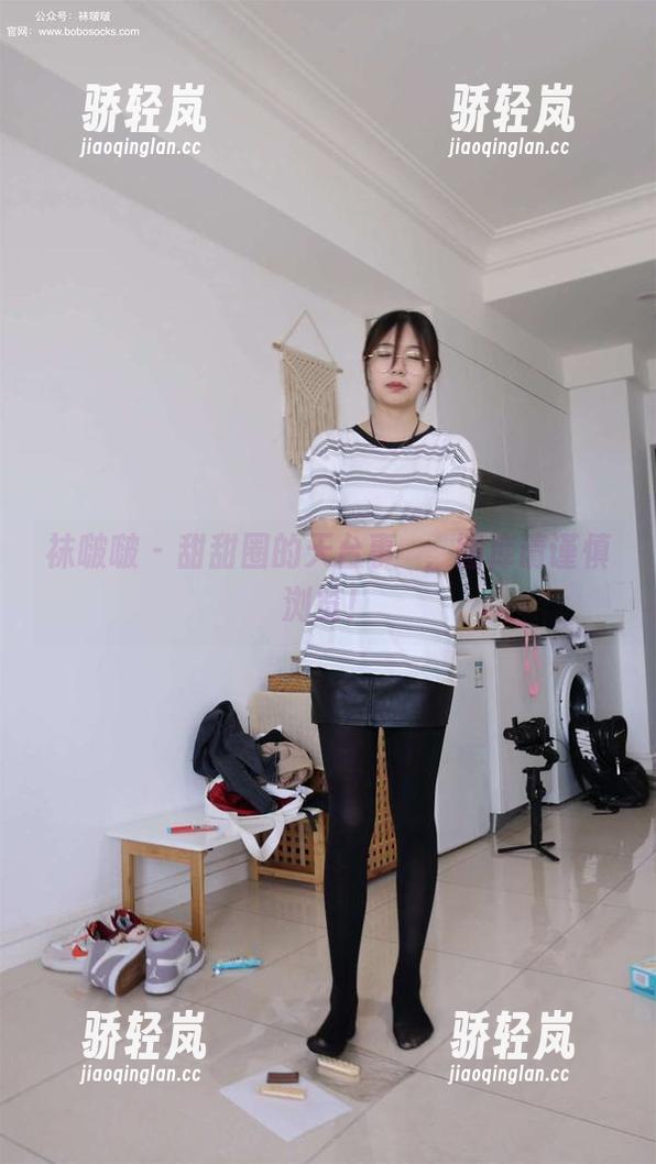 袜啵啵-甜甜圈 袜啵啵 - 甜甜圈的天台事蹟,图库请谨慎浏览!