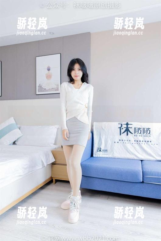 袜啵啵 - 高清课堂万万岁：苏苏的教室照片狂欢等你来解闷