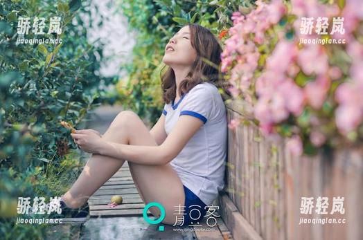 青豆客 - 等了一年代，终于究竟是什么？Una尤娜的自拍更新来了！